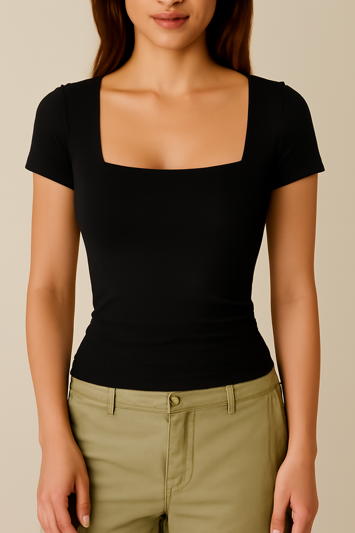 Short-Sleeved Contour T-Shirt